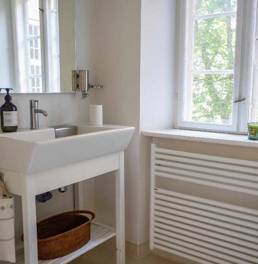 Bright Apartment Next To The King'S Garden Копенхаген Екстериор снимка